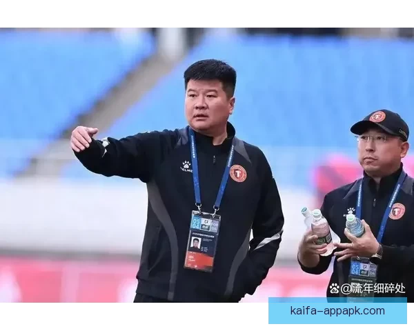 李金羽卸任辽宁铁人足球俱乐部总经理及一线队主教练职位